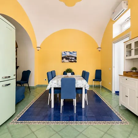 Dimora Elysium Holiday home *